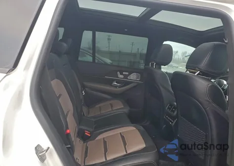 2021 Mercedes-Benz Gls 63 Amg 4Matic z USA, uszkodzony, nr VIN 4JGFF8KE1MA360390